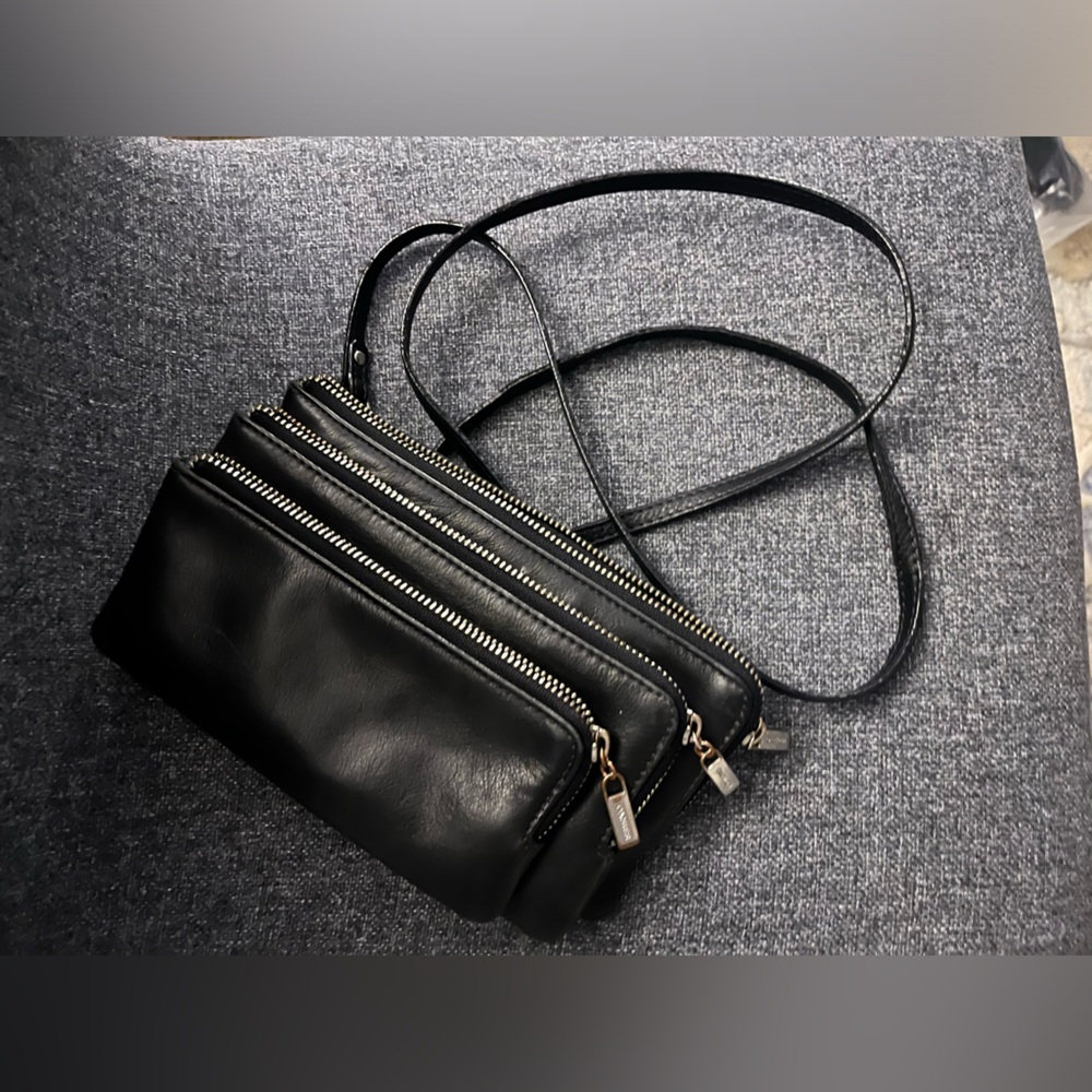 Danier small cross body